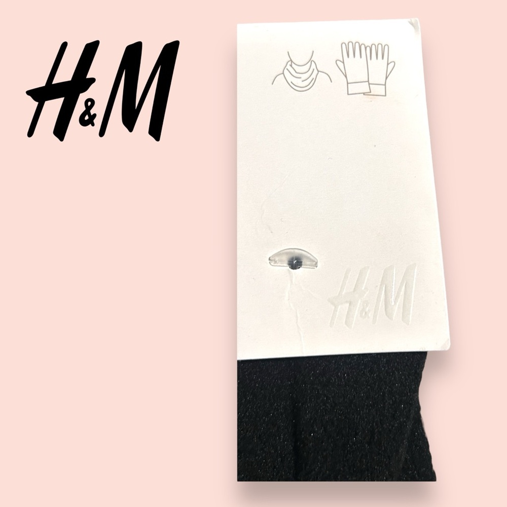 H&M Set of Tube Scarf and Gloves - Picture 4 of 6
